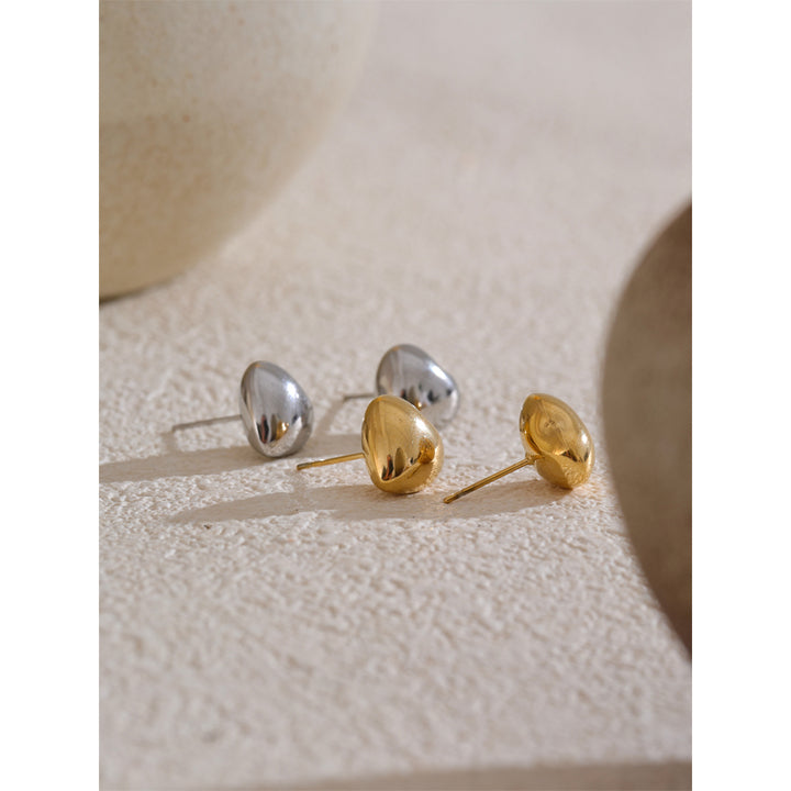 Myra Heart Gold Studs