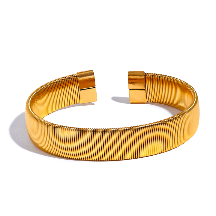 Myra Ribbed Cuff Bracelet