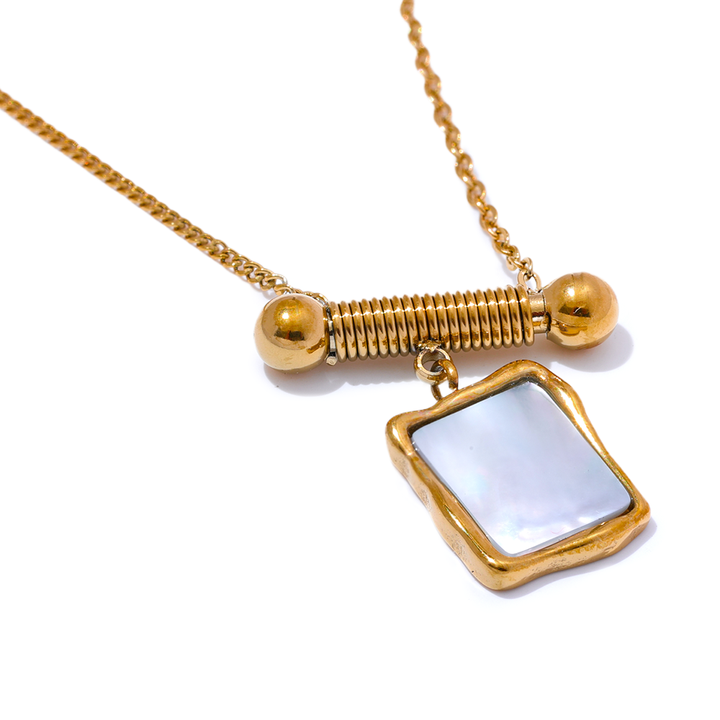 Myra Sculpt Shell Pendant