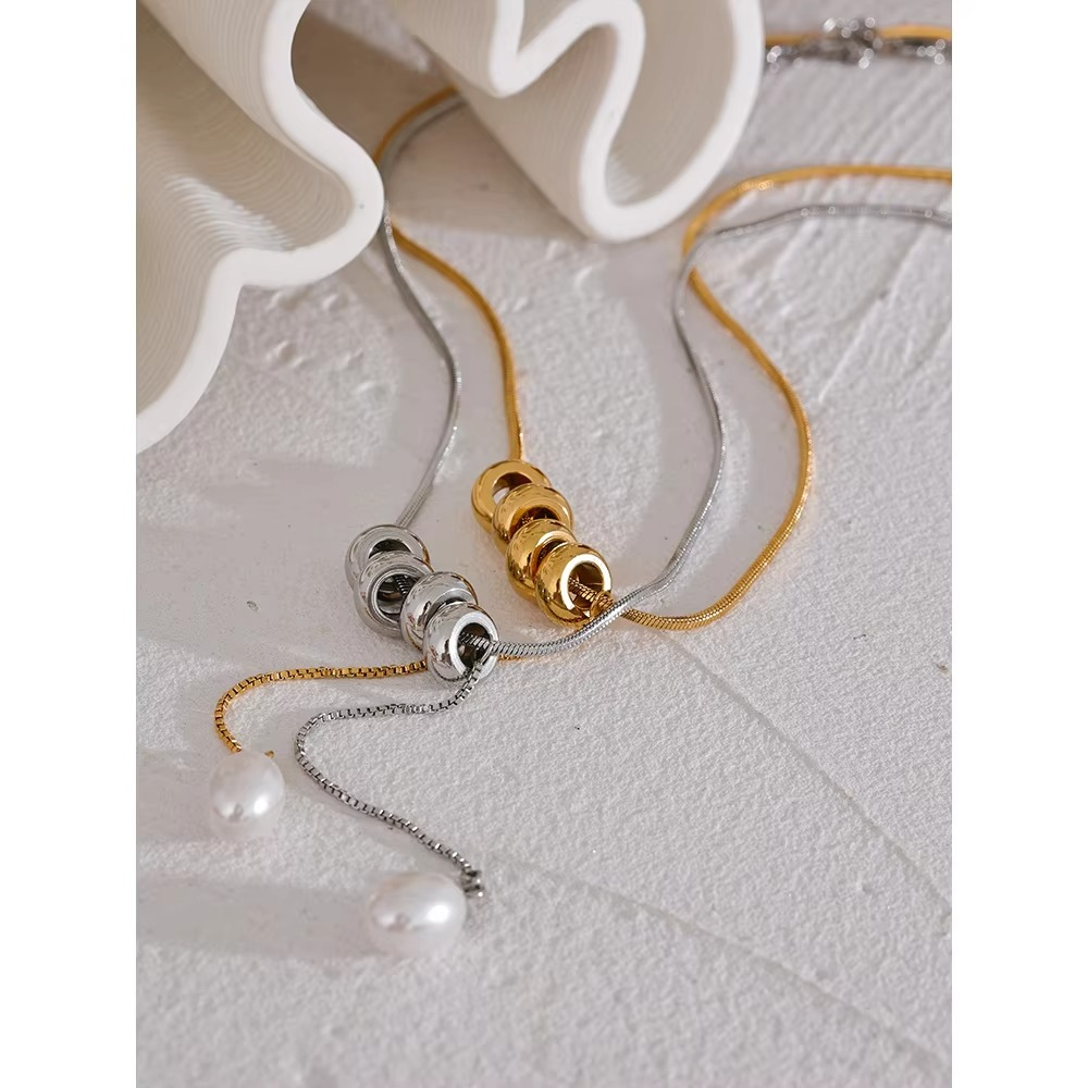 Navi Drop Pearl Y Necklace