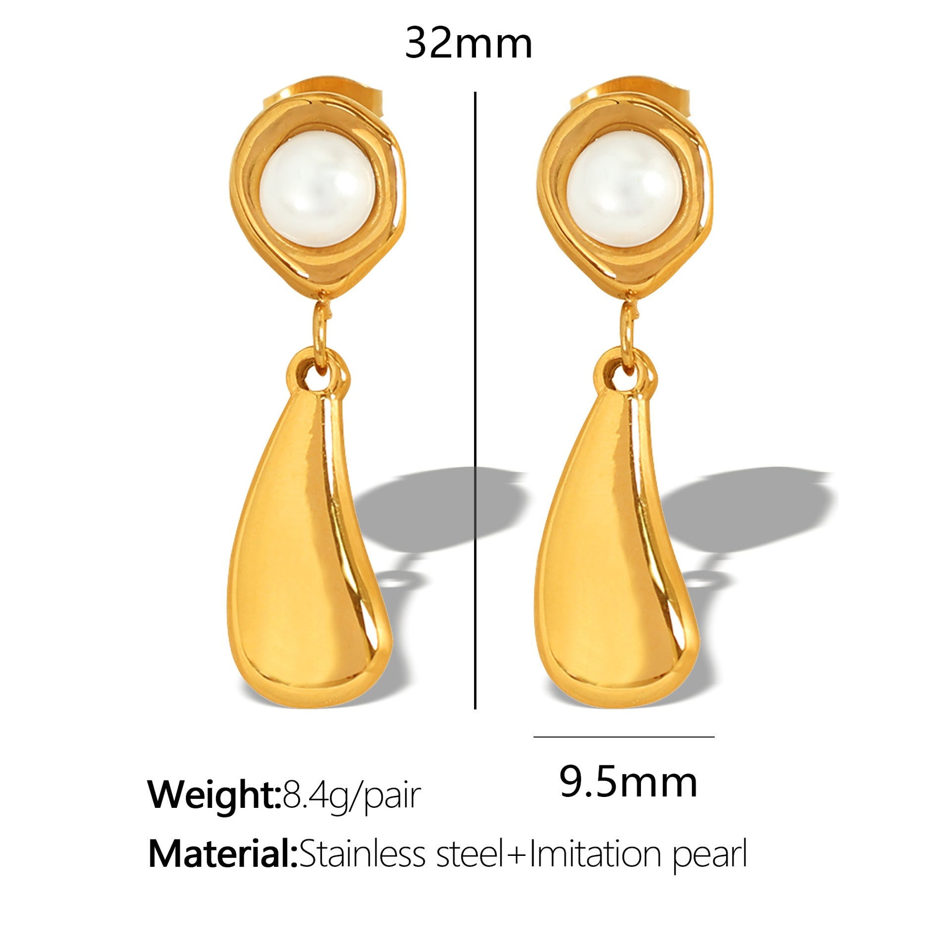 Nayra Pearl Drop Studs