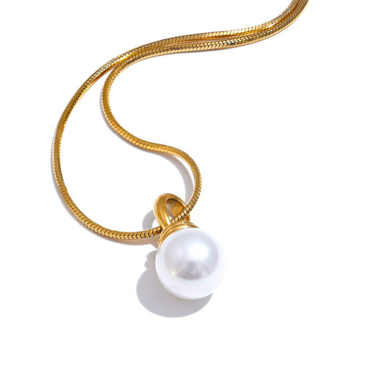 Noor Drop Pearl Necklace