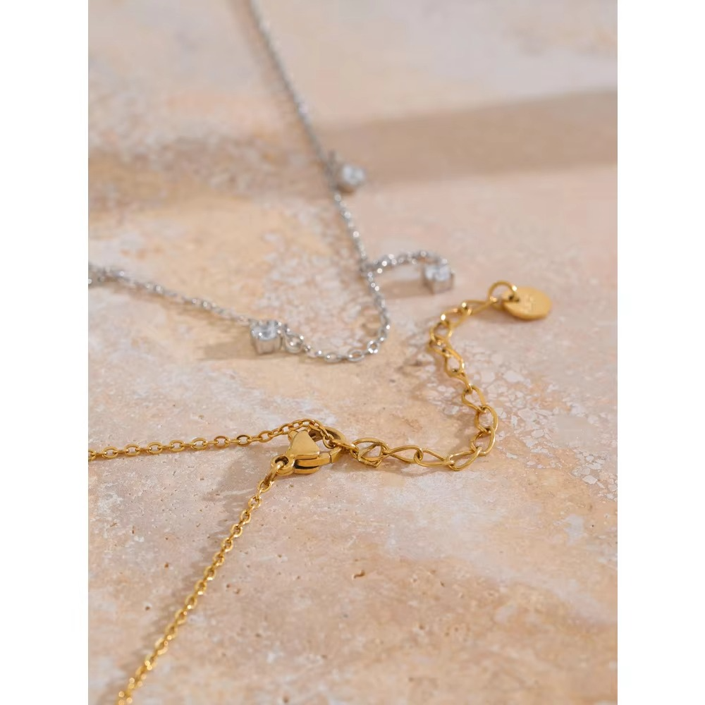 Nyra Emerald Drop Necklace