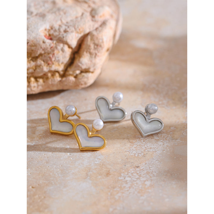 Pearla Heart Pearl Stud Earrings
