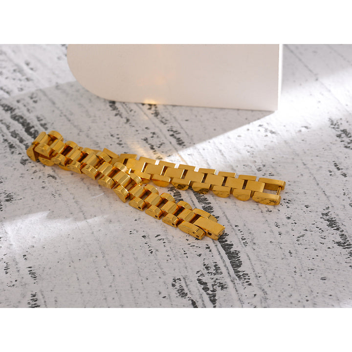 Reva Link Lock Cuff Bracelet