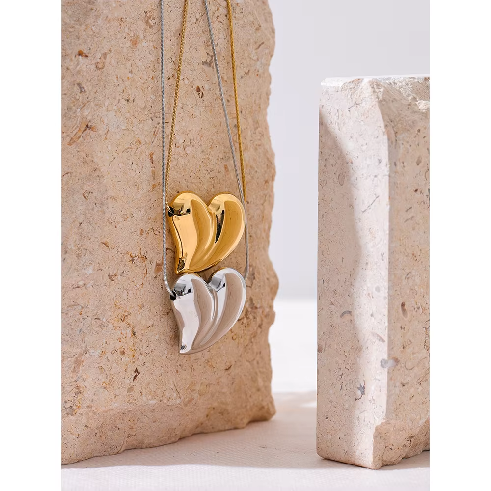 Rhea Sculpted Heart Necklace