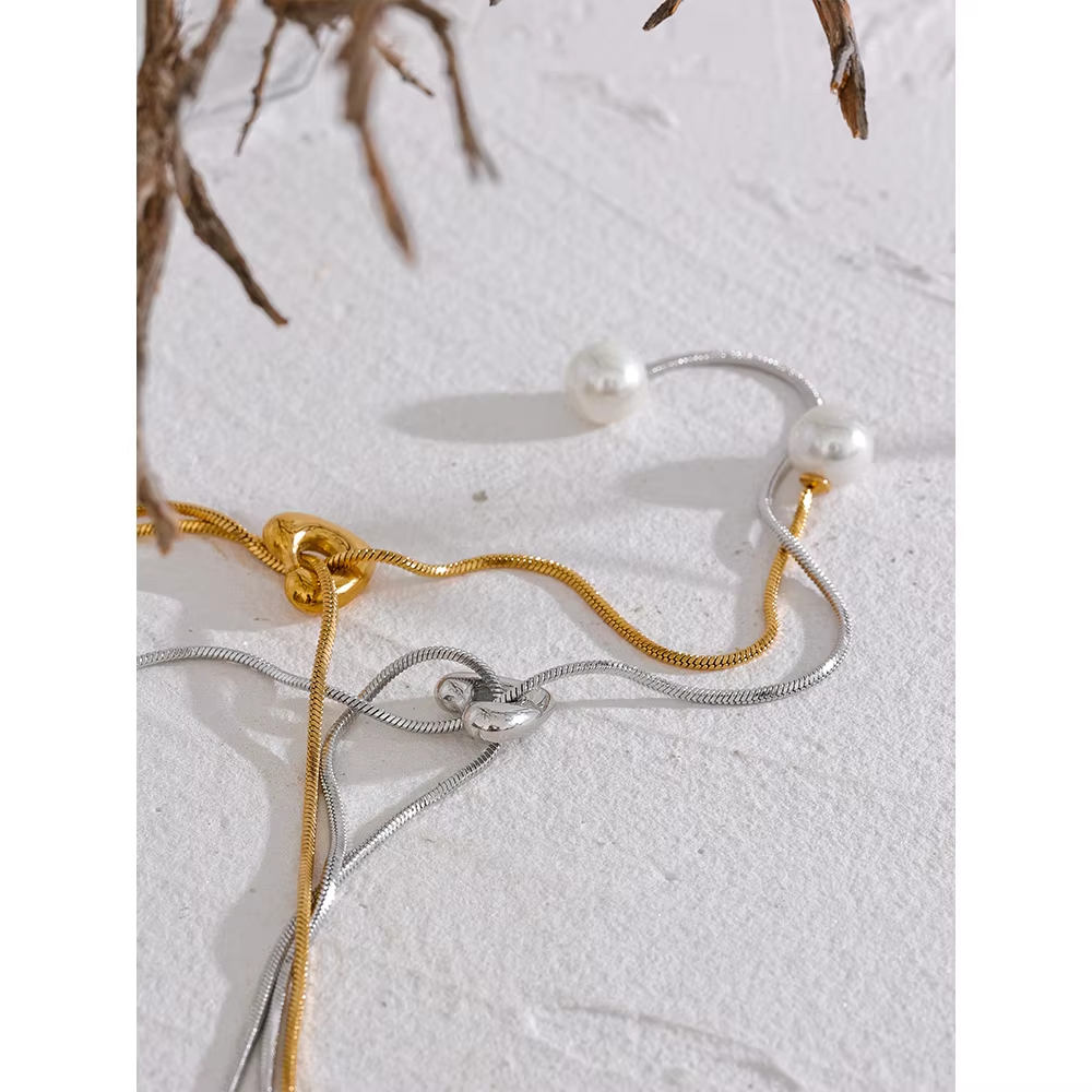 Ruhani Pearl Slider Necklace