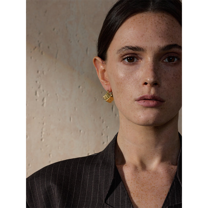 Ruhani Textured Block Earrings