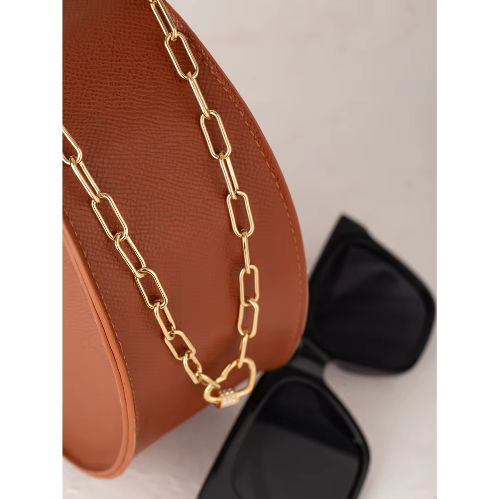 Saanvi Pave Heart Link Necklace