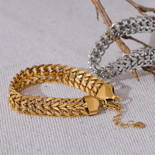 Tanvi Chain Link Bracelet
