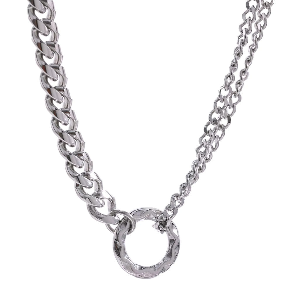 Tanvi Textured Link Necklace