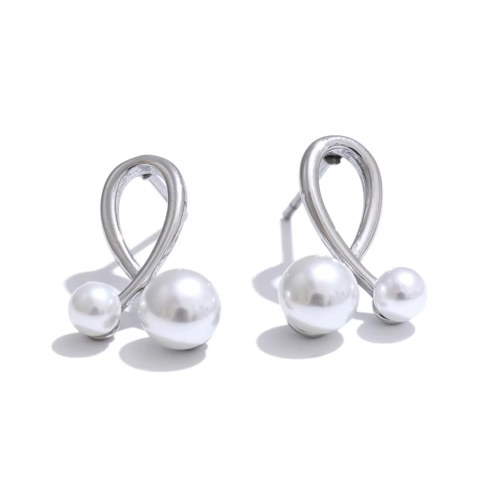 Tara Ribbon Twist Earrings