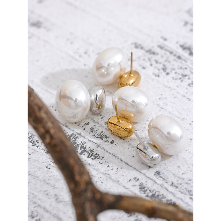 Vanya Drop Earrings