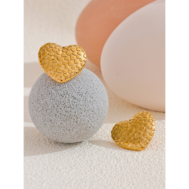 Vanya Textured Heart Studs