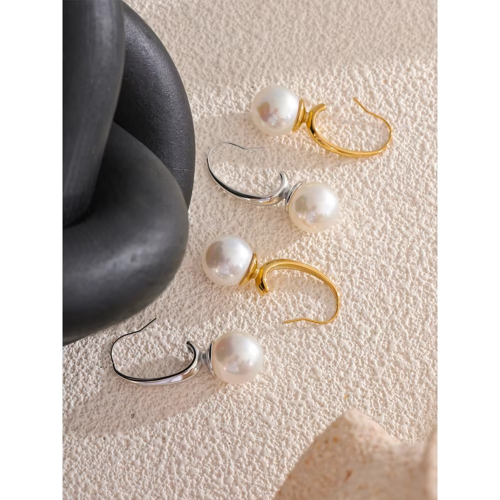 Zara Crystal Loop Earrings