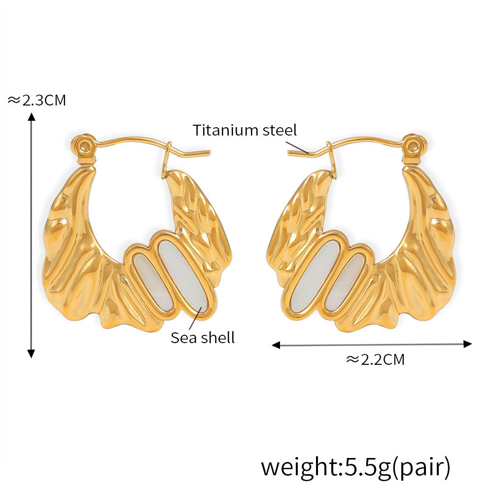 Zehra Petal Curve Earring