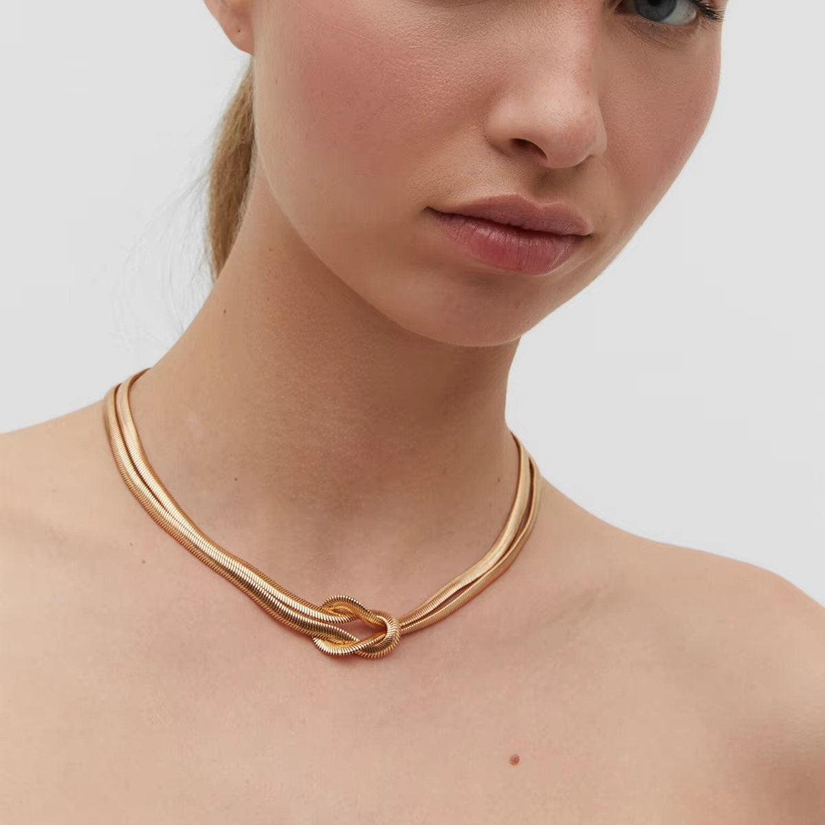 Ziya Knot Snake Chain