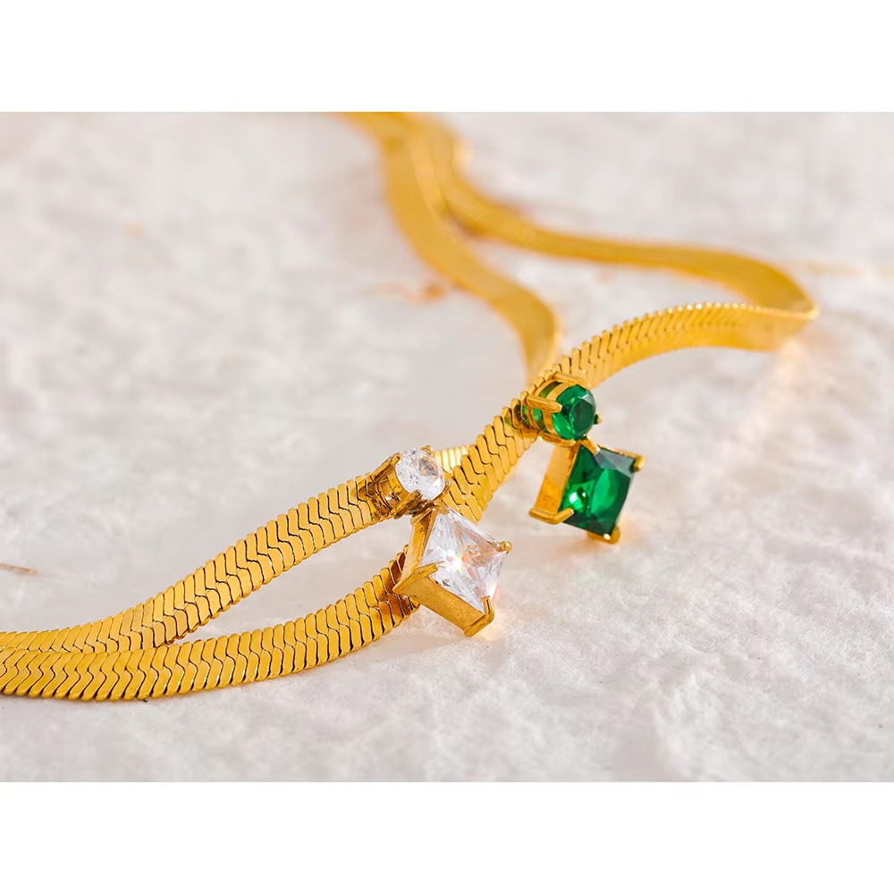 Zoya Emerald Snake Chain Necklace