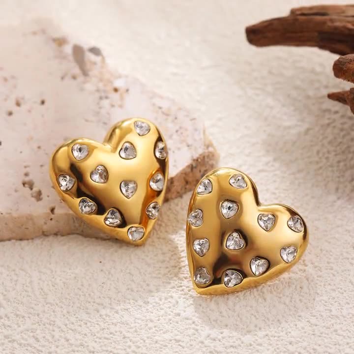 Zuri Crystal Heart Studs