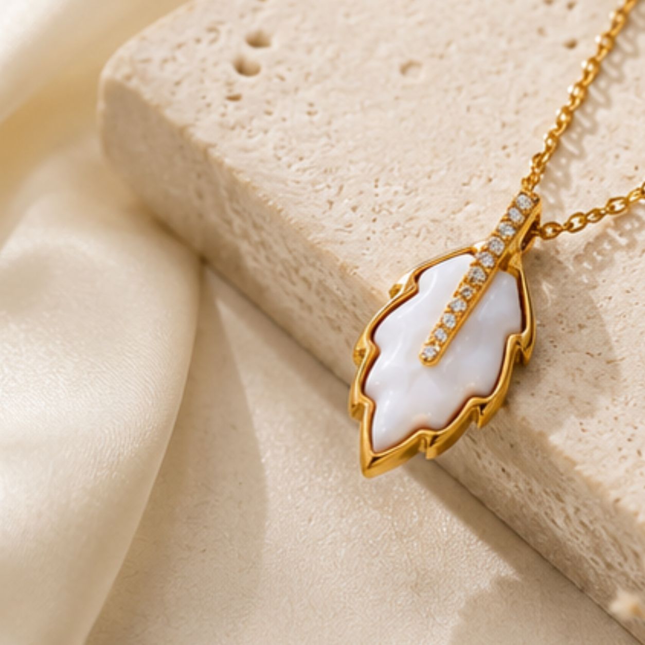 Aarohi Leaf Necklace