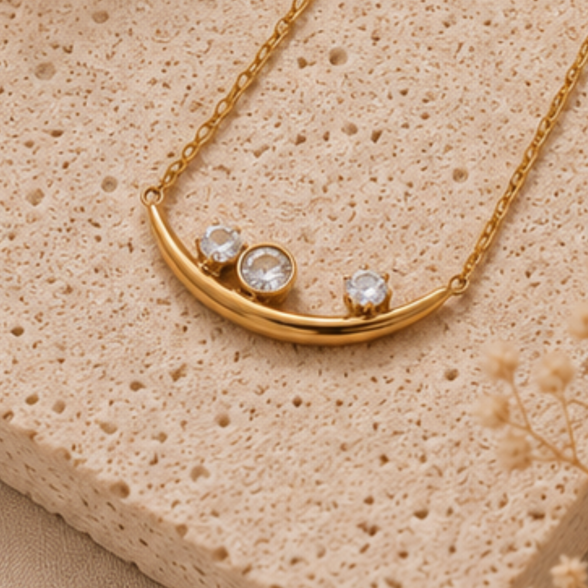 Noor Crescent Necklace