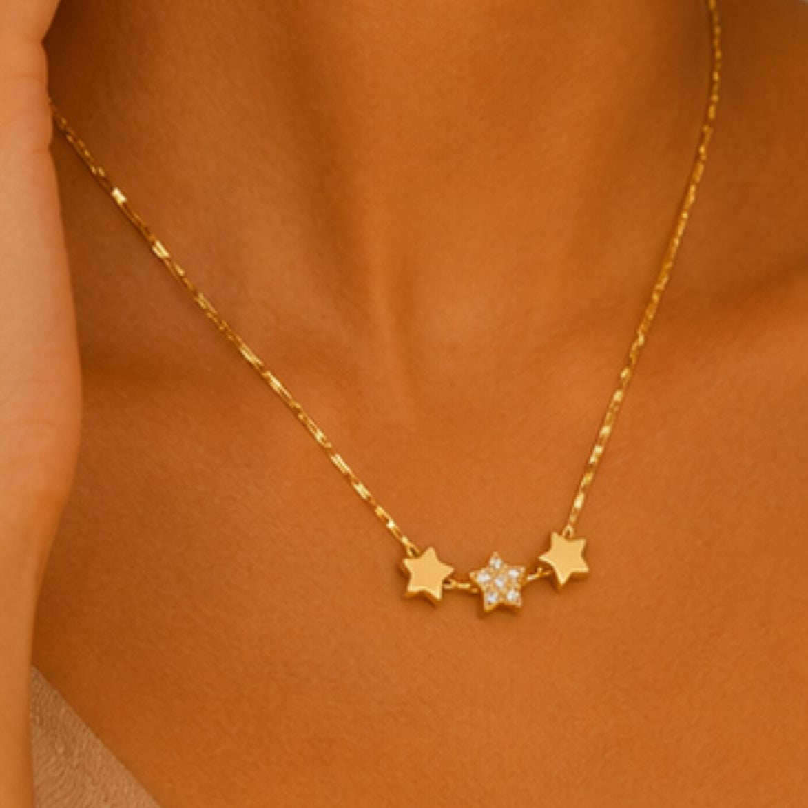 Tristar Glimmer Pendant