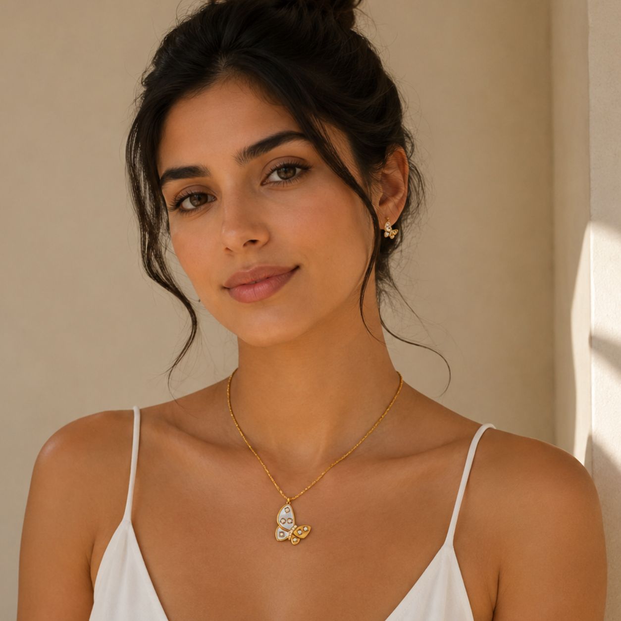 Inaaya Shell Butterfly Necklace