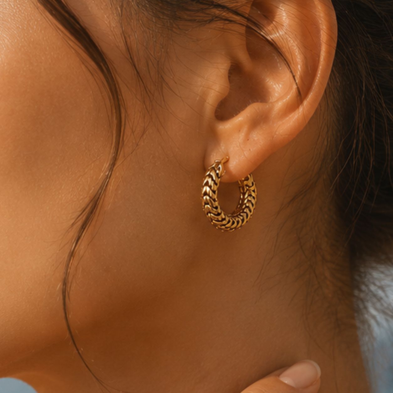 Tanvi Woven Chain Hoops