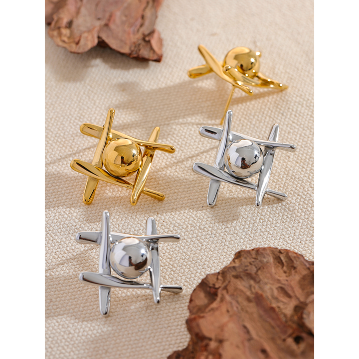 Amara Twist Earrings