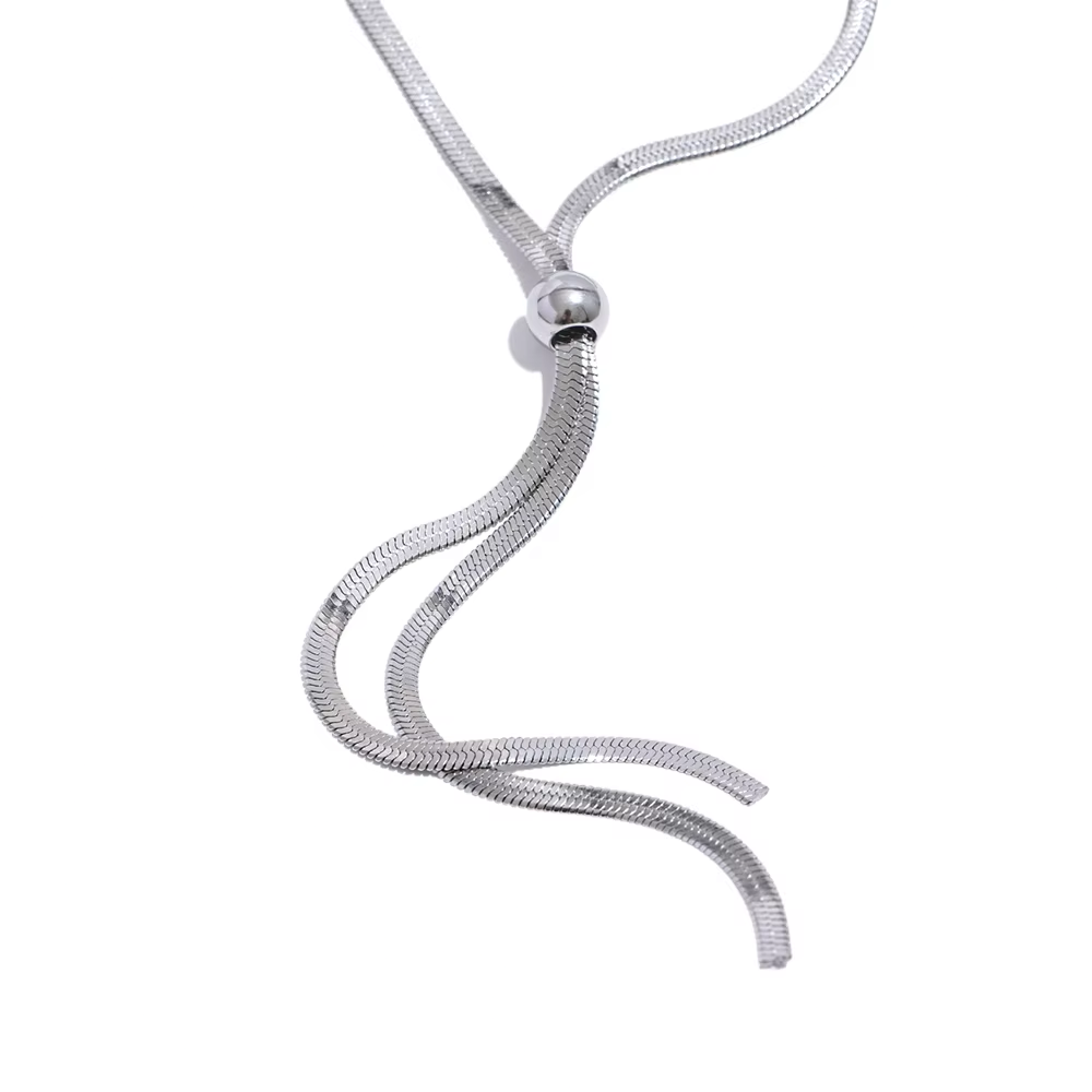 Chavi Flowline Necklace