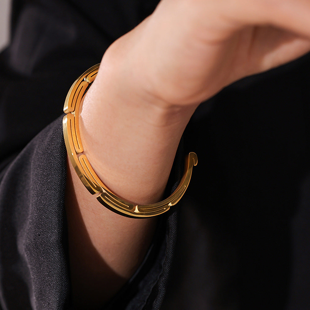 Inara Line Cuff Bracelet
