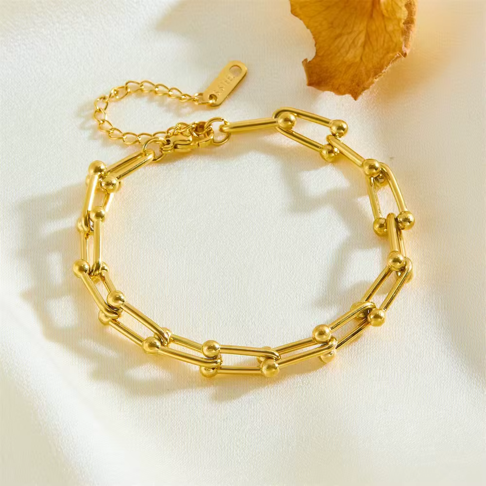 Mira Orbit Link Bracelet