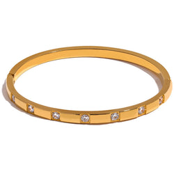 Nyra Crystal Bar Bangle